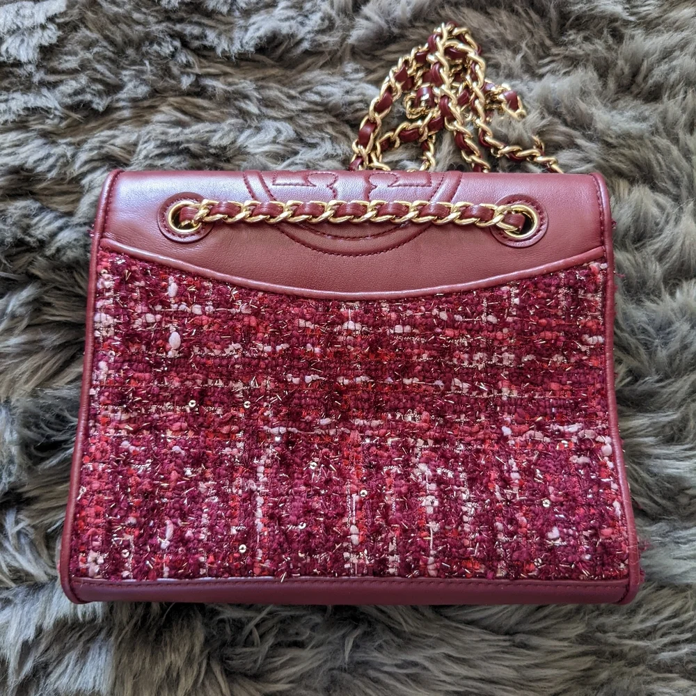 Tory Burch Crossbody Handbag. - Picture 14 of 15